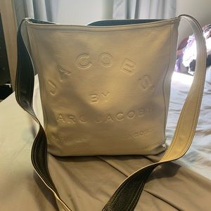 Marc Jacobs shoulder/cross body tote
